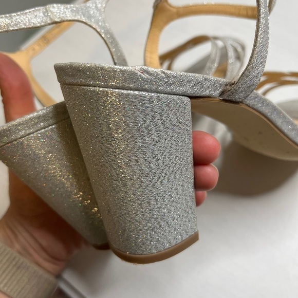 American Glamour/Badgley Mischka Silver Heels Sparkly Open Toe Sandal - Picture 6 of 11